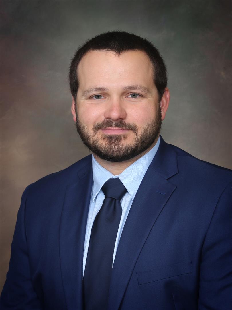 Anthony Tilton headshot